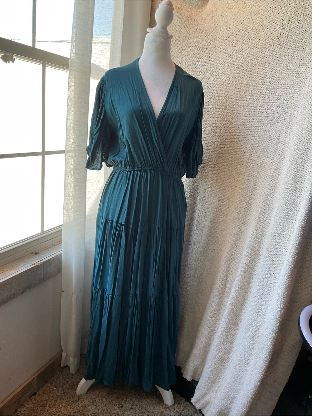 Women's Teal V-Neck Tiered Maxi Dress